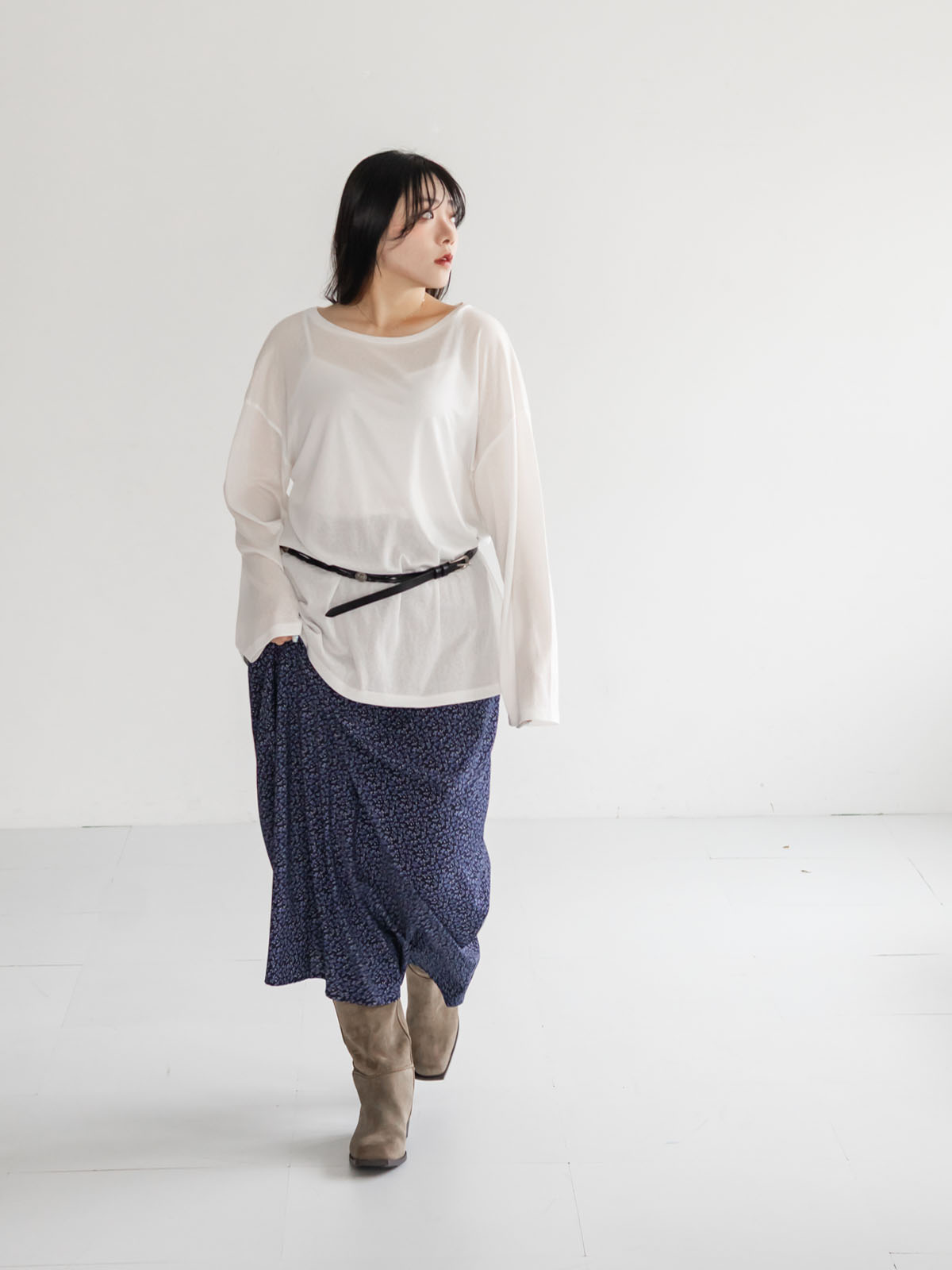 LOOK 03 — YUr 2026 Early Autumn Detail 2