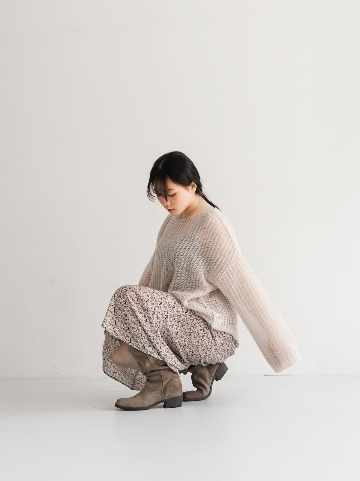 LOOK 04 — YUr 2026 Early Autumn Detail 2