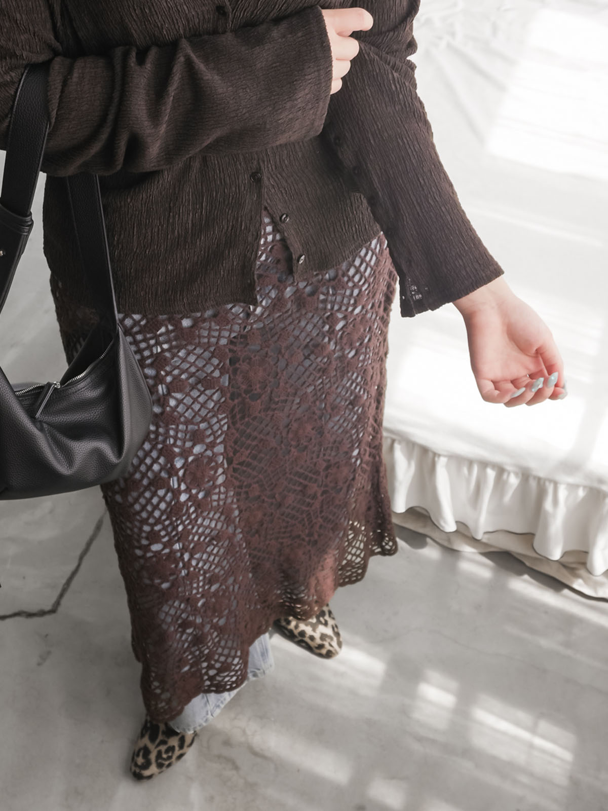 LOOK 02 — YUr 2026 Early Autumn Detail 2